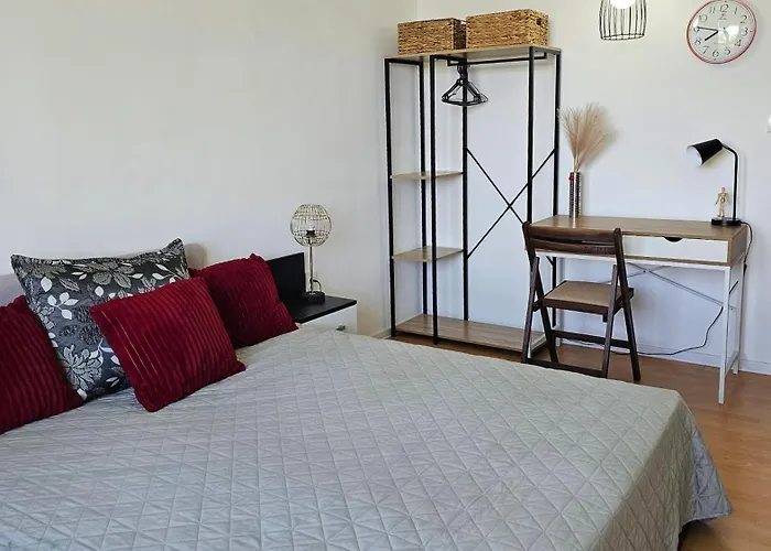 трехкомнатный с видом на море Apartament *