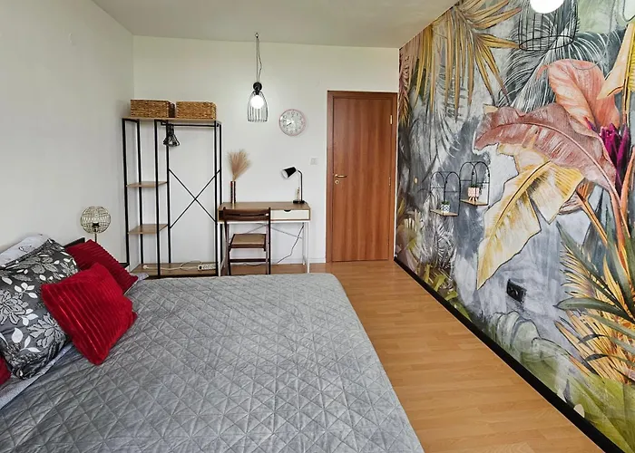 трехкомнатный с видом на море Aheloi