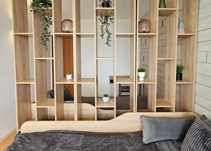 трехкомнатный с видом на море * Aheloi