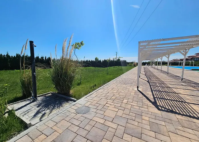 трехкомнатный с видом на море Apartament *