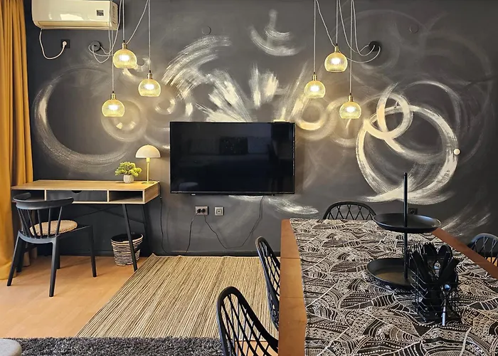 трехкомнатный с видом на море Aheloy