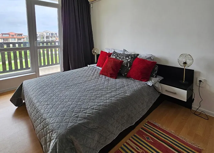 Apartment трехкомнатный с видом на море