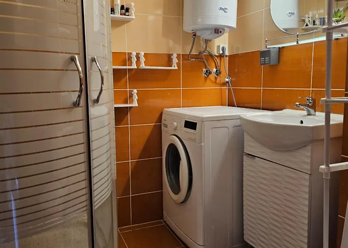 Apartment трехкомнатный с видом на море Aheloy