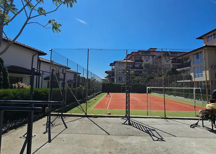 трехкомнатный с видом на море Aheloy